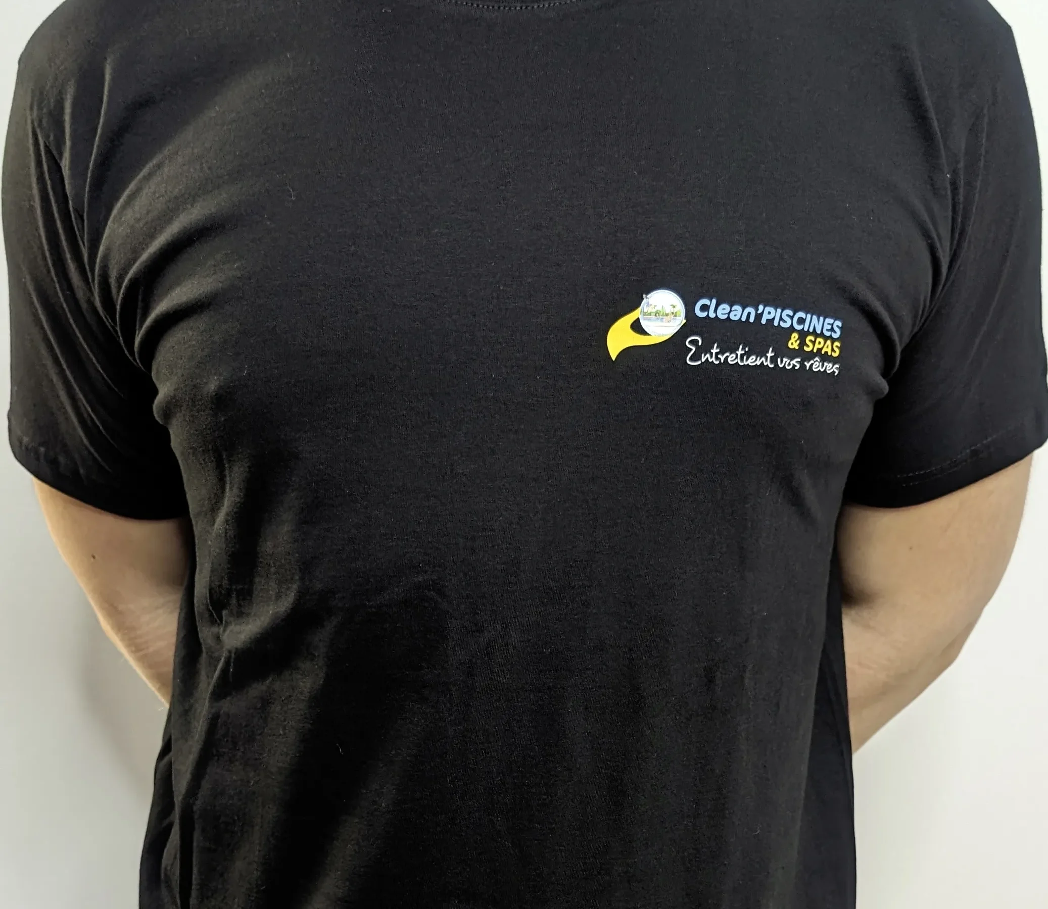 Photo d'un Tee-Shirt réalisé pour Clean Piscines et SPAS